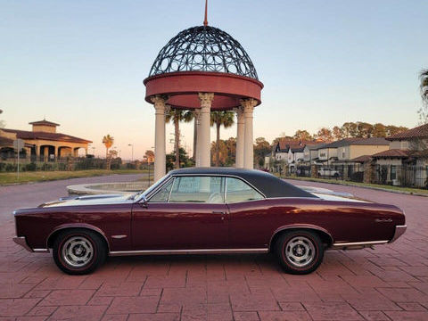 Pontiac Divers 1966 1966 occasion Lyon 69002