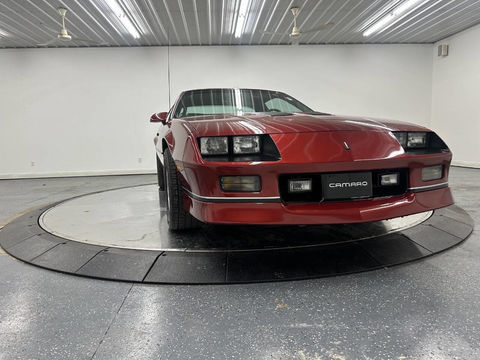 Chevrolet Camaro 1987 1987 occasion Lyon 69002