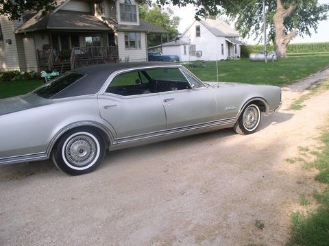 Oldsmobile Divers 1968 1968 occasion Lyon 69002