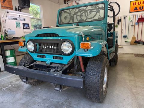 Toyota Land Cruiser 1972 1972 occasion Lyon 69002