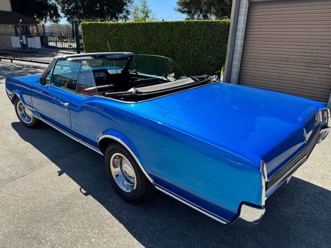 Oldsmobile Divers 1967 1967 occasion Lyon 69002