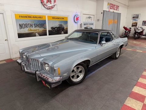 Pontiac Grand Prix 1975 1975 occasion Lyon 69002