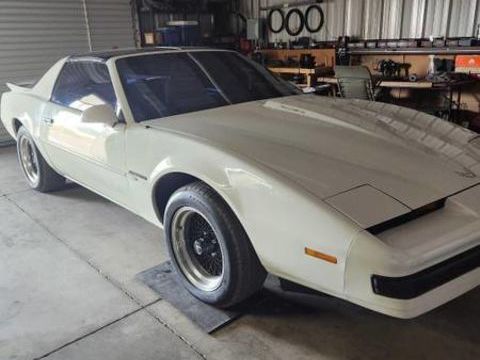 Pontiac Firebird 1987 1987 occasion Lyon 69002