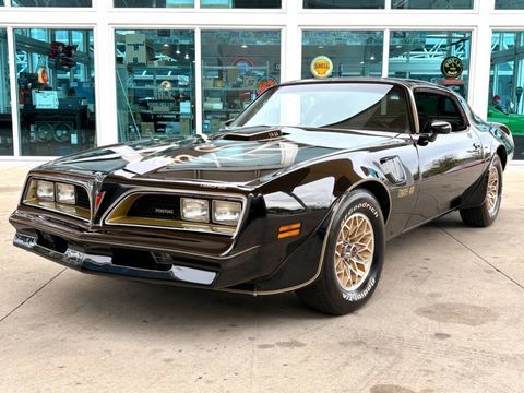 Pontiac Firebird 1977 1977 occasion Lyon 69002