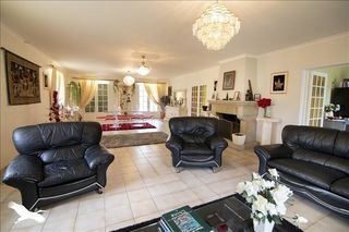  Maison  vendre 6 pices 180 m