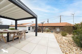  Maison  vendre 6 pices 99 m