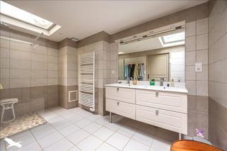  Maison  vendre 10 pices 254 m