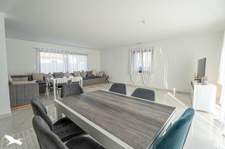  Maison  vendre 5 pices 137 m