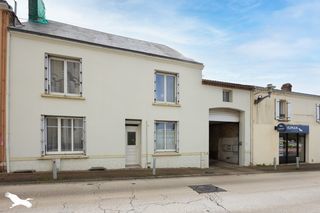  Maison  vendre 3 pices 220 m
