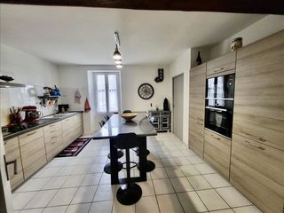  Appartement  vendre 4 pices 123 m