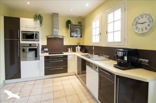  Maison  vendre 6 pices 180 m