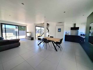  Maison  vendre 4 pices 90 m