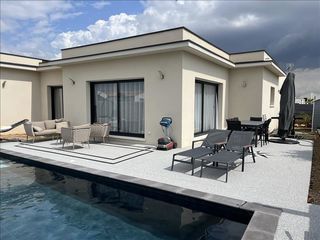  Maison  vendre 5 pices 136 m