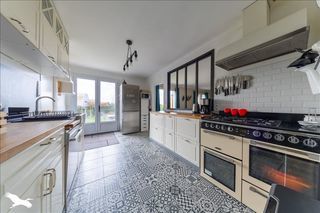  Maison  vendre 5 pices 142 m