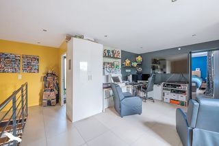  Maison  vendre 8 pices 183 m