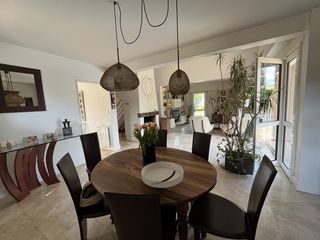  Maison  vendre 8 pices 160 m
