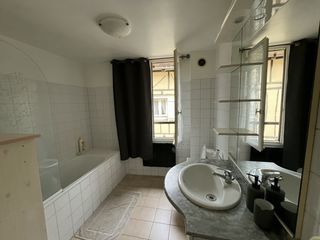  Immeuble  vendre 200 m