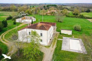  Maison  vendre 11 pices 295 m