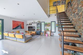  Maison  vendre 8 pices 183 m