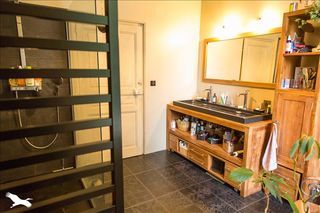  Maison  vendre 8 pices 300 m
