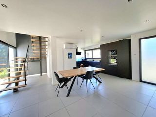  Maison  vendre 4 pices 90 m