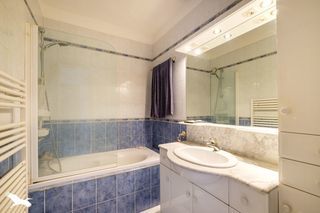 Appartement  vendre 2 pices 52 m