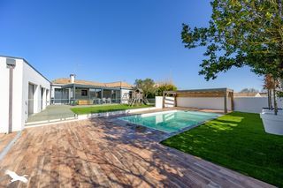  Maison  vendre 8 pices 215 m
