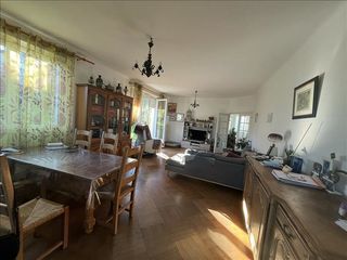  Maison  vendre 6 pices 183 m