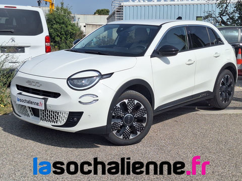 Fiat Fiat 600 1.2 Hybrid 100ch DCT6 La Prima 2024 occasion Vitrolles 13127