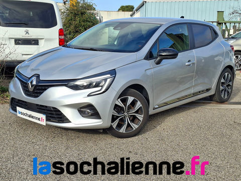 Renault Clio V E-Tech full hybrid 145 Evolution 2023 occasion Vitrolles 13127