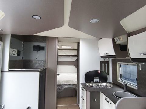 B&Uuml;RSTNER Camping car 2024 occasion Bergerac 24100