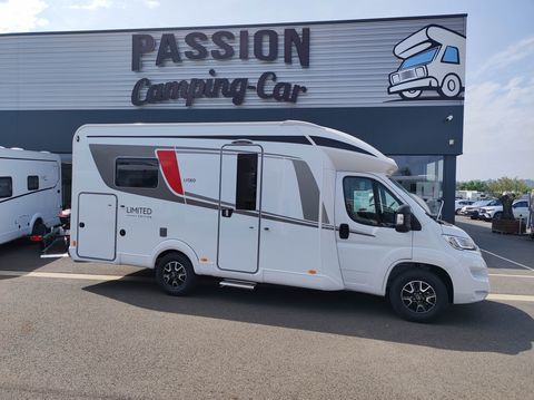 B&Uuml;RSTNER Camping car 2024 occasion Bergerac 24100