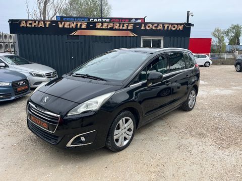 Peugeot 5008 1.6 HDi 115ch BVM6 Allure 7pl 2013 occasion AVIGNON 84000