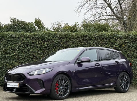 BMW S&eacute;rie 1 120i 178 ch M Sport Hybride 2025 occasion Montaigu 85600