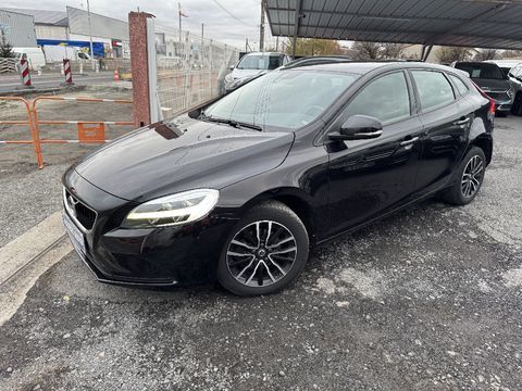 Volvo V40 D2 120 ch Momentum 2018 occasion Cournon-d'Auvergne 63800
