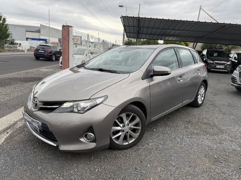 Toyota Auris 124 D-4D Dynamic 2014 occasion Cournon-d'Auvergne 63800