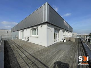  Immeuble � vendre 745 m�