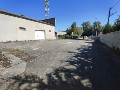 LOCAL D'ACTIVITE &agrave; LOUER 3041 38300 Bourgoin jallieu