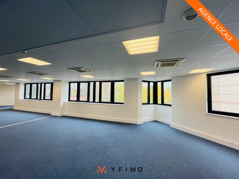 115 m2 BUREAUX ACCES A12 &agrave; LOUER 1054 78180 Montigny-le-bretonneux