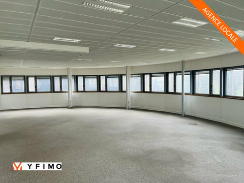 BUREAUX &agrave; LOUER 8416 78200 Buchelay