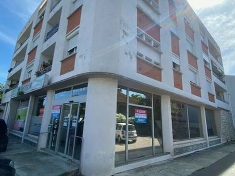 LOCAL COMMERCIAL &agrave; LOUER 3721 31100 Toulouse