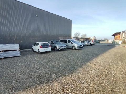 BUREAUX &agrave; LOUER 1950 38280 Janneyrias