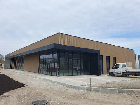 Local commercial &agrave; LOUER 5000 33560 Sainte eulalie