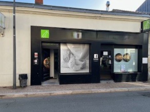 Fonds de commerce &agrave; CEDER 100000 33700 Merignac