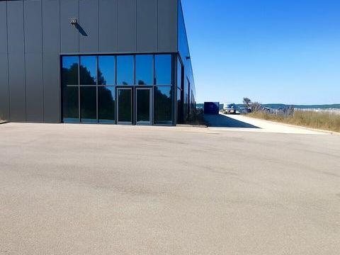 LOCAL D'ACTIVITE &agrave; VENDRE 1700000 38090 Vaulx-milieu