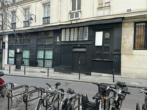 LOCAL COMMERCIAL &agrave; LOUER 3950 75002 Paris