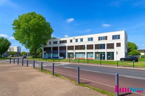 Bureaux &agrave; LOUER 1300 33200 Bordeaux