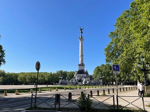 Fonds de commerce &agrave; CEDER 180000 33000 Bordeaux