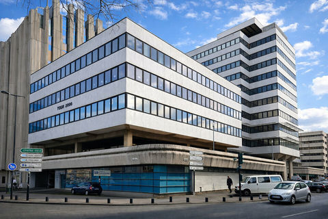 BUREAUX &agrave; LOUER 4125 33000 Bordeaux