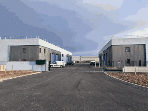 LOCAL D'ACTIVITE &agrave; LOUER 2073 01150 Saint-vulbas